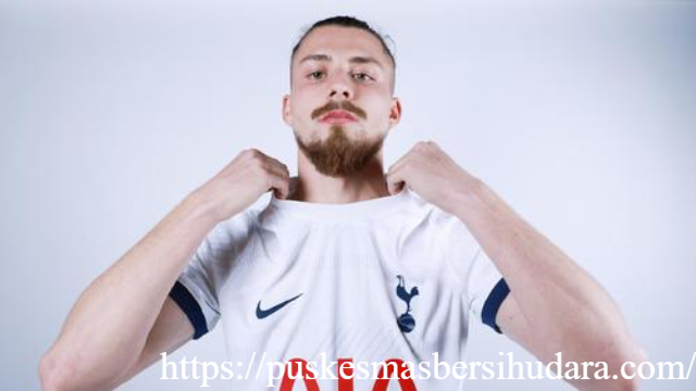 Bek Tottenham Siap Pulang